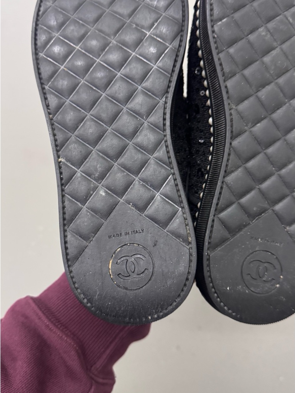 Chanel Black Tweed Sequins Lace Up Pearl Sneaker Shoes Size 37 /US 7 Auth. - Picture 7 of 10